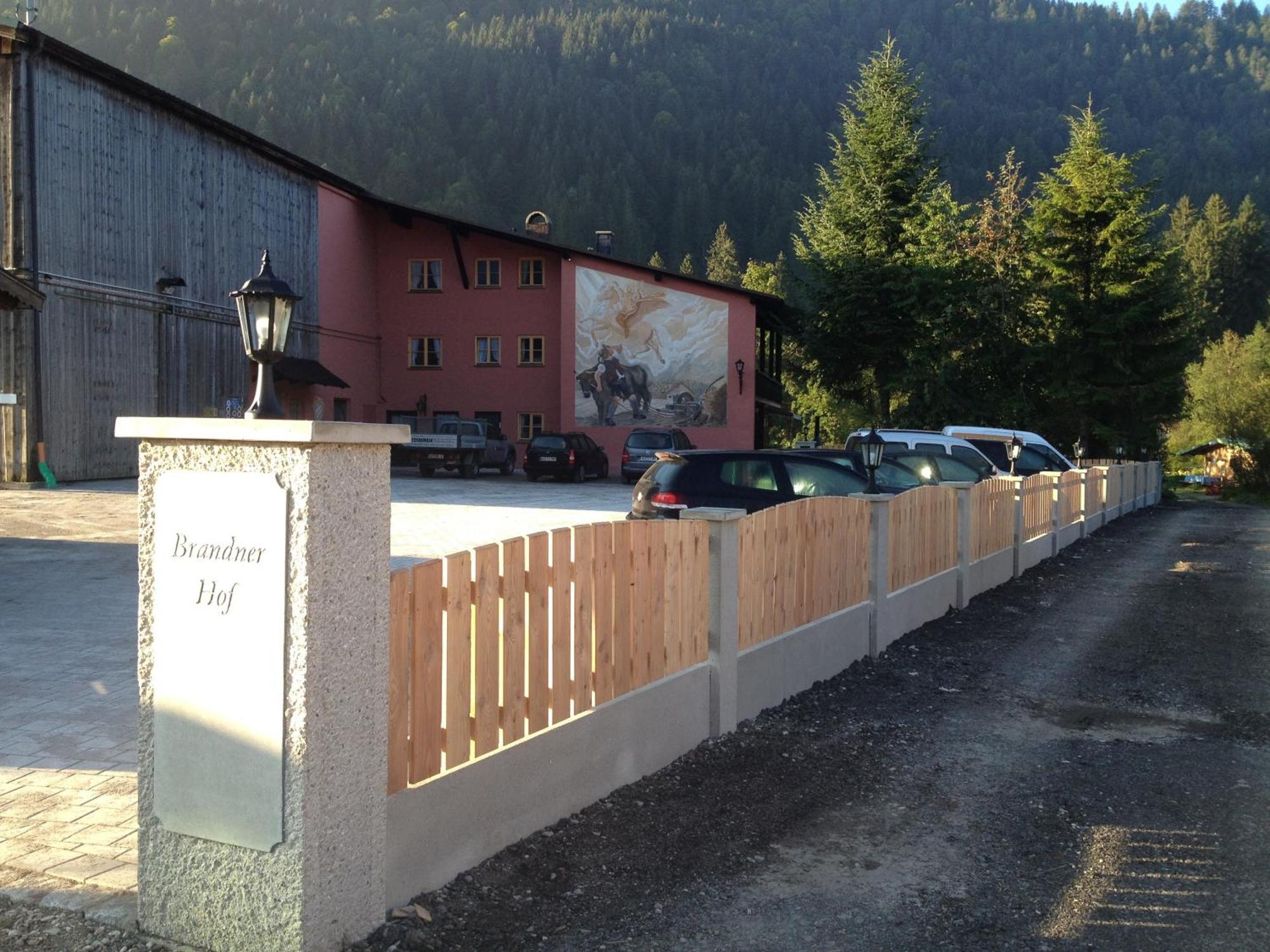 Gaestehaus Brandnerhof Garmisch-Partenkirchen Bagian luar foto